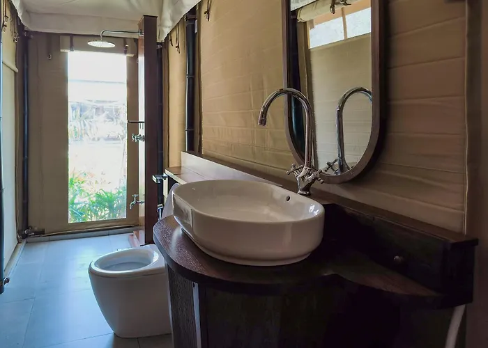 Balangan Luxury Glamping And Wellness خيمة فخمة